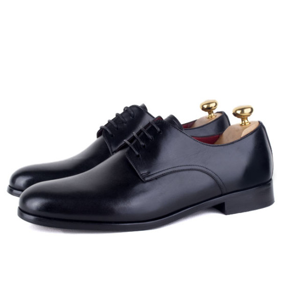 Elegant Men's Black Leather Shoes
