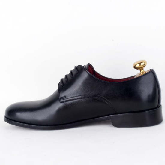 Elegant Men's Black Leather Shoes