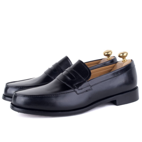 Elegant Men's Black Leather Shoes