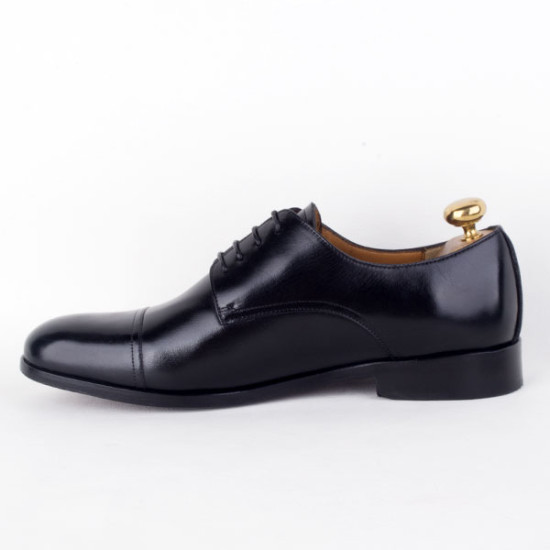 Elegant Men's Black Leather Shoes