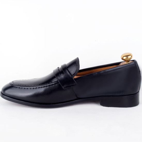 Elegant Men's Black Leather Shoes